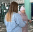 В Чистополе волонтеры помогают населению в голосовании за объекты благоустройства - Чистополь-информ